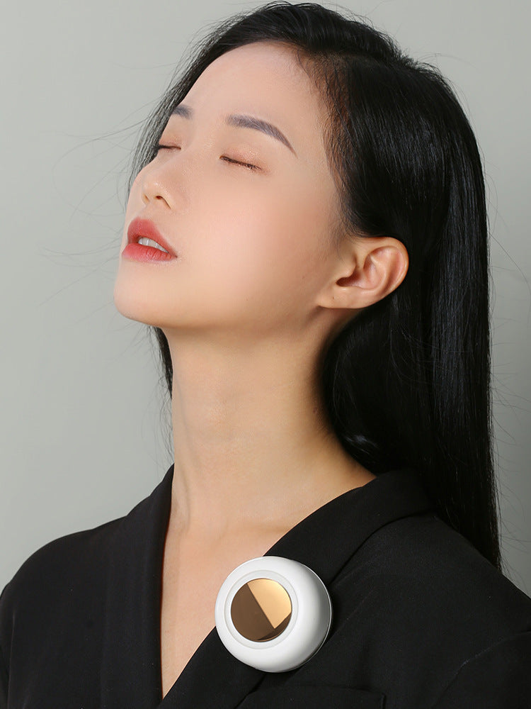 Mini Clip Neck & Waist Fan – USB Rechargeable, Leafless, 3-Speed Portable Cooling Fan for Outdoor Use